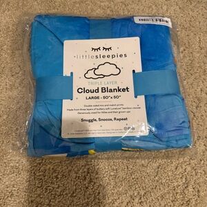 Little Sleepies Cloud Blanket - Around the world
